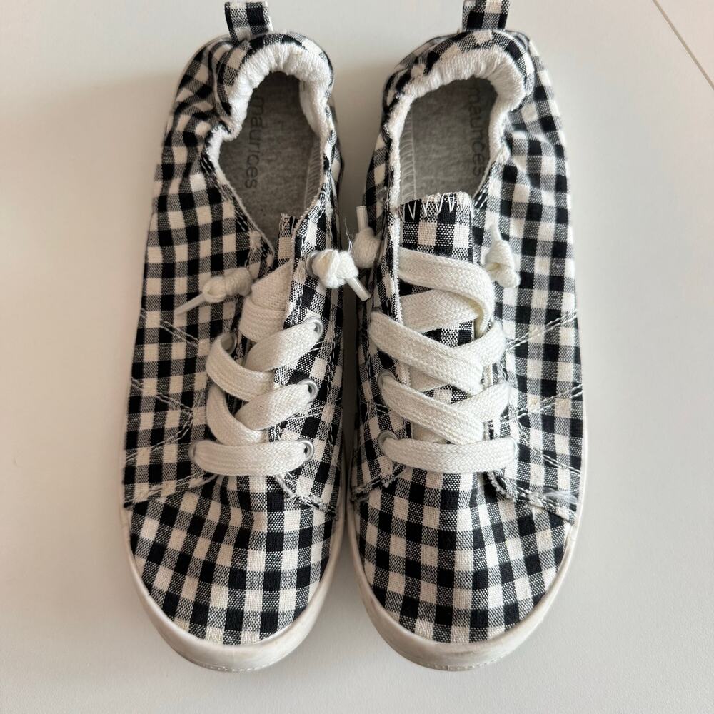 Women's Black & White Gingham Plaid Shoes from Maurices Size 8.5M Lace Up